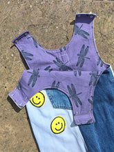 Load image into Gallery viewer, Unisex &#39;Reworked&#39; Kids Denim &#39;Smiley&#39; Dungarees Age 4-5 Years

