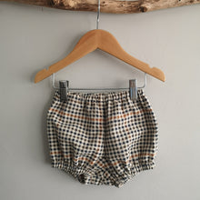 Load image into Gallery viewer, Unisex cotton Check Baby Bloomers Age 6-12 Months
