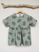 Load image into Gallery viewer, Woodlouse Print T Shirt Dress
